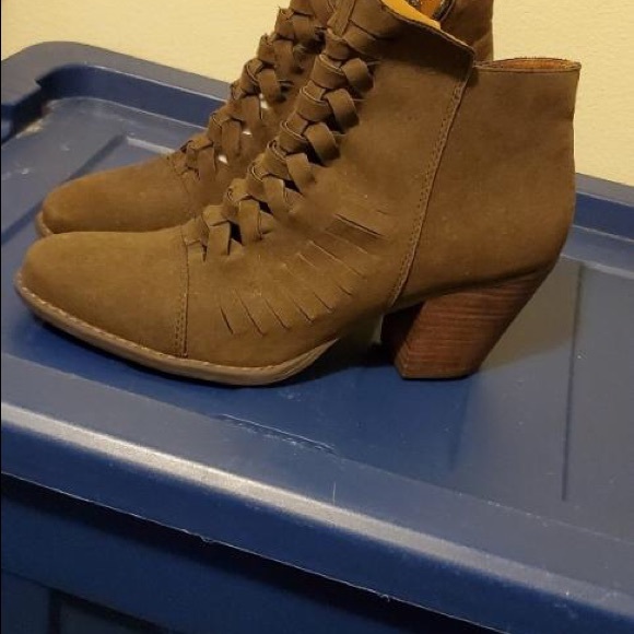 Ladies Booties - Picture 2 of 2